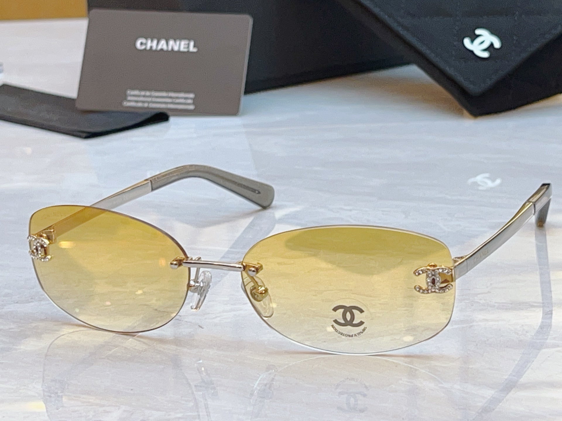 CHANEL RECTANGLE SUNGLASSES IN METAL 941998