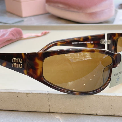 MIUMIU 26S OVERSIZE RECTANGULAR FRAME IN ACETATE 426263