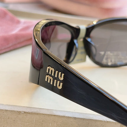 MIUMIU 26S OVERSIZE RECTANGULAR FRAME IN ACETATE 426264