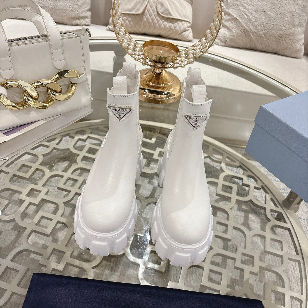 PRADA 26S MONOLITH CHELSEA BOOTS IN WHITE CALFSKIN AND FABRIC