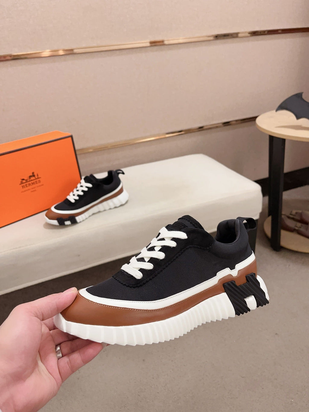 HM BOUNCING SNEAKER BLACK AND BROWN CALFSKIN