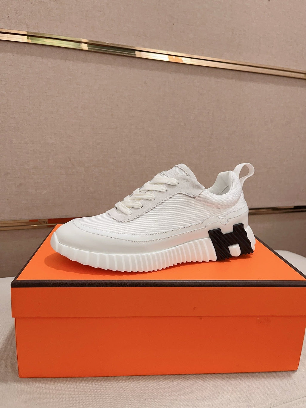 HM BOUNCING SNEAKER WHITE CALFSKIN