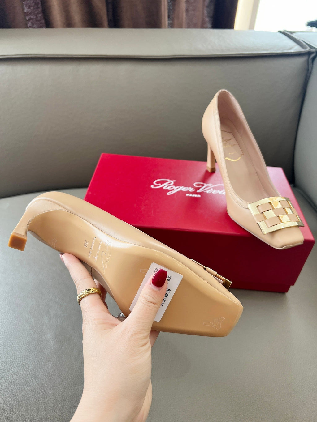 TROMPETTE BALLERINAS PUMPS IN NUDE SHINY CALFSKIN GOLD BUCKLE