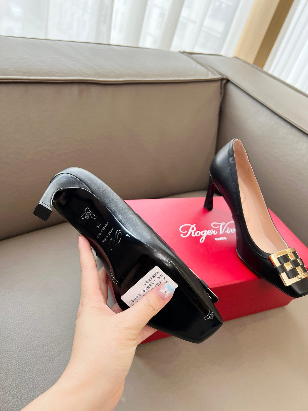TROMPETTE BALLERINAS PUMPS IN BLACK SHINY CALFSKIN GOLD BUCKLE