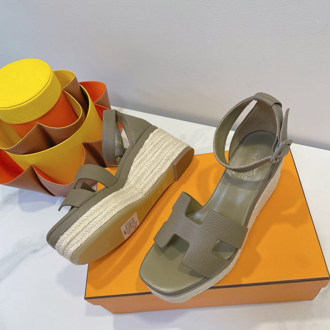 HM 26S ESPADRILLE WEDGE SANDALS IN MOSSY GREY CALFSKIN