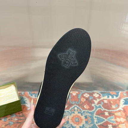 GUCCI 26S SCREENER SNEAKER IN BLACK LEATHER AND SUEDE