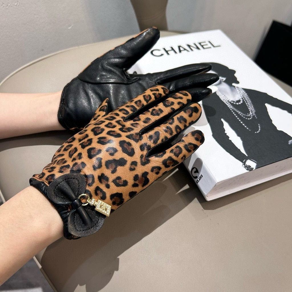 GLOVES IN PERU BROWN MONOGRAM LAMBSKIN 465005