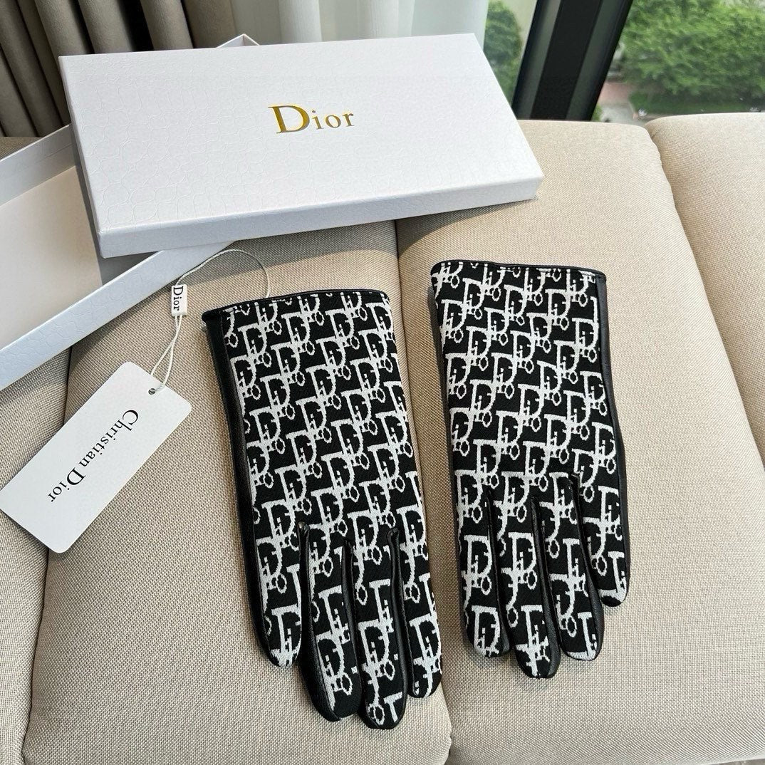 TOUCHSCREEN GLOVES IN BLACK MIX WHITE LAMBSKIN AND MONOGRAM JACQUARD FABRIC 465792