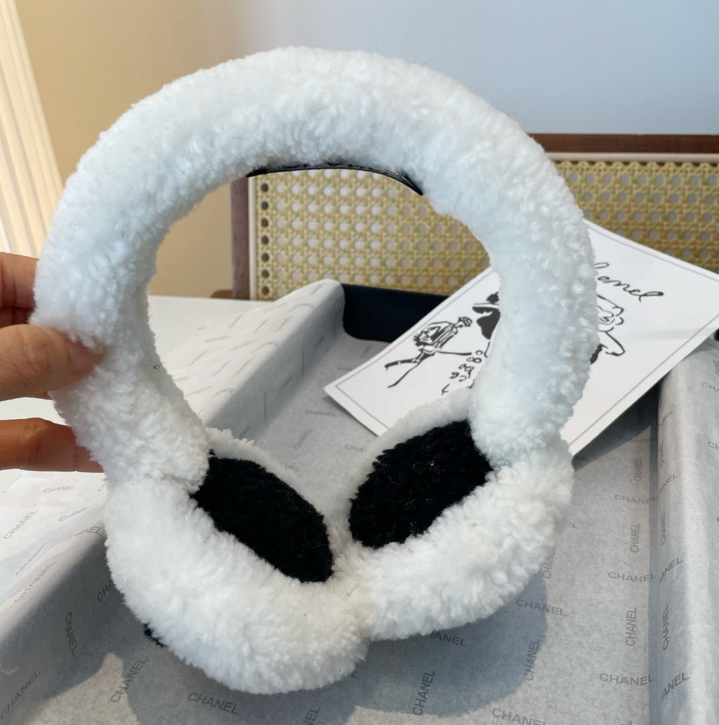 CHANEL 25S SKI EARMUFFS 844870