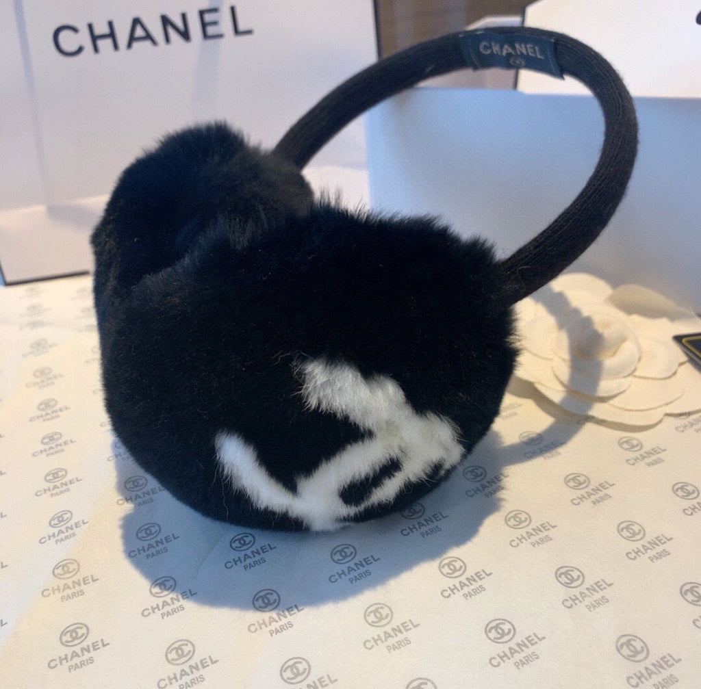 CHANEL 25S SKI EARMUFFS 877943