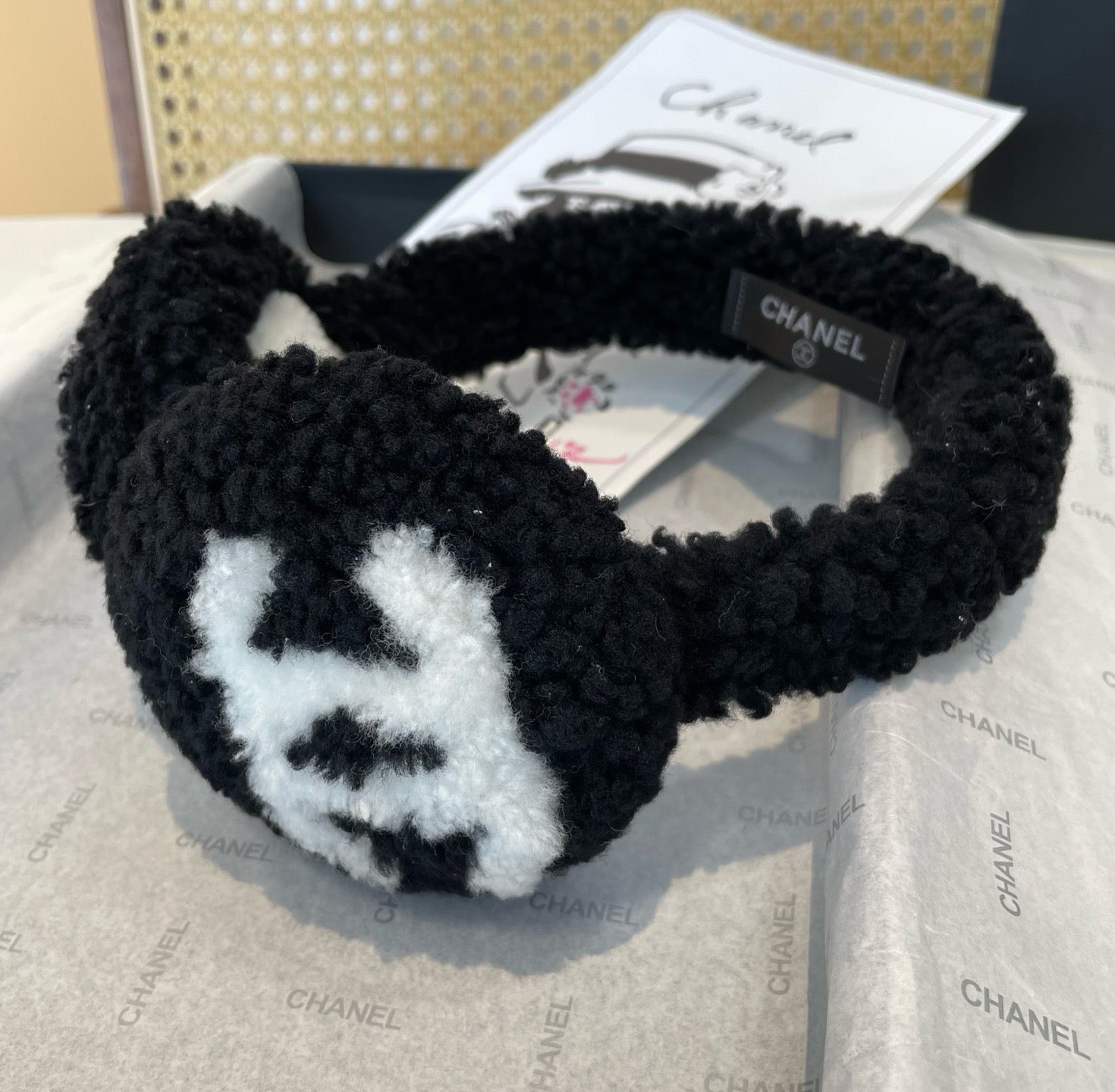 CHANEL 25S SKI EARMUFFS 877948