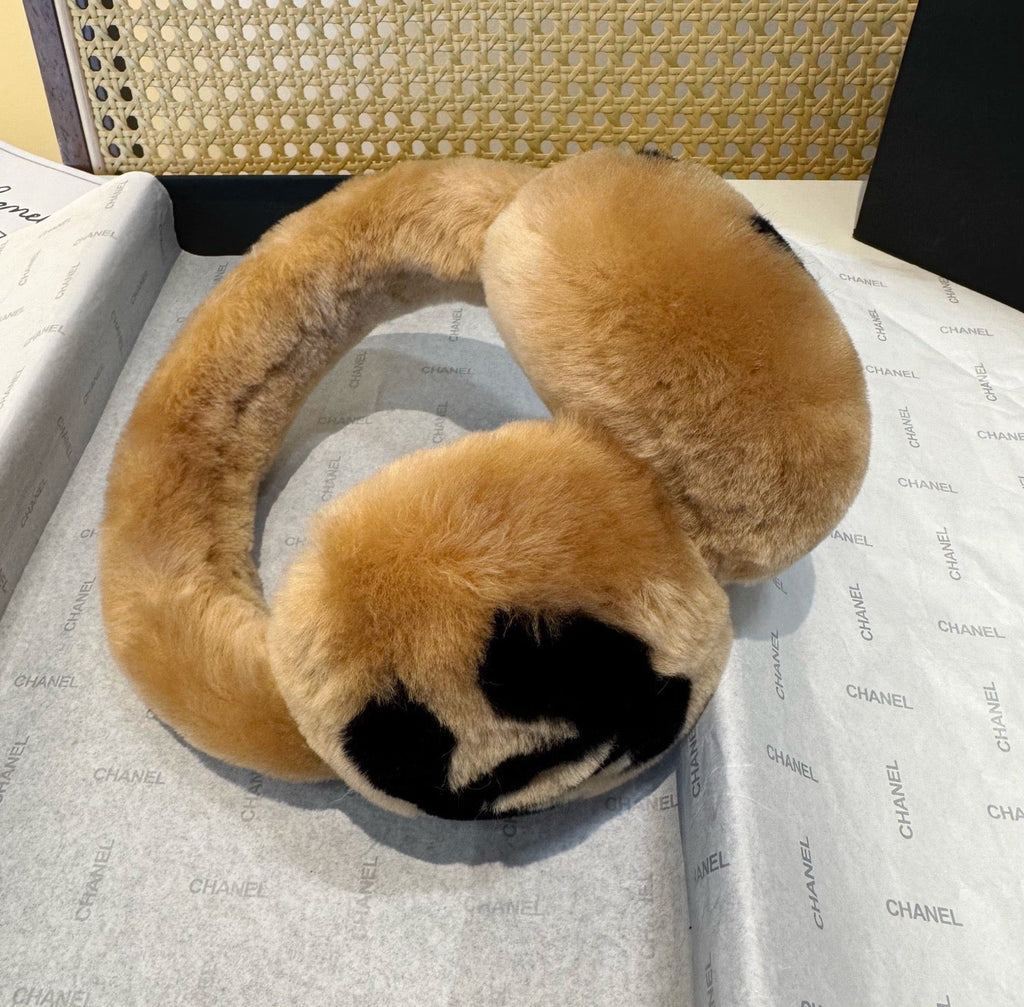 CHANEL 25S SKI EARMUFFS 928816
