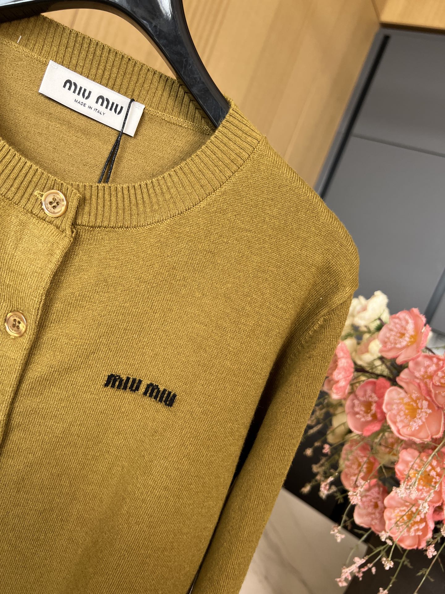 MIUMIU CARDIGAN STYLE 183