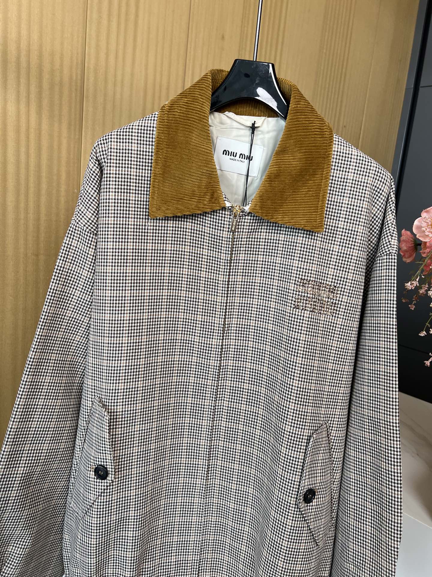 MIUMIU LAPEL COLLAR COAT STYLE 68