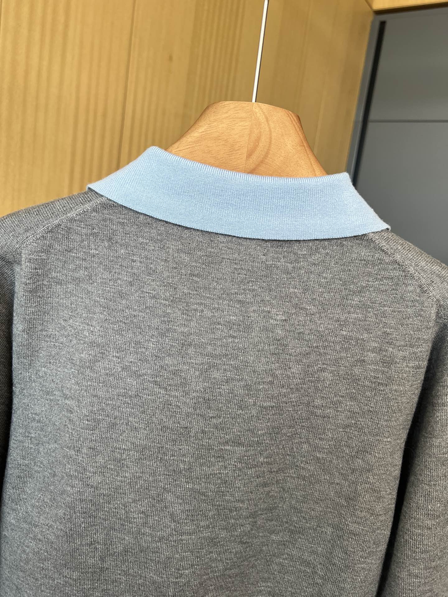 MIUMIU CARDIGAN STYLE 429