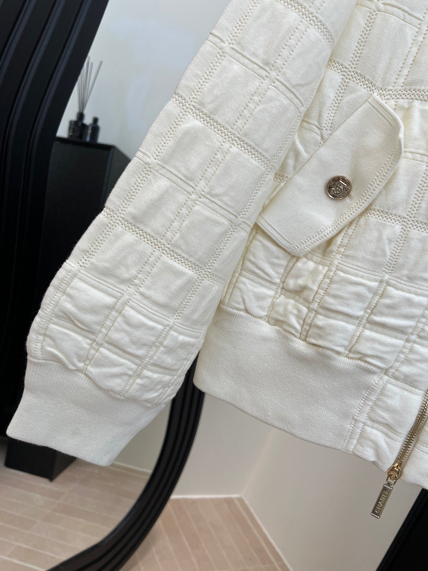 CHANEL 25S QUILTED JACKET 620460