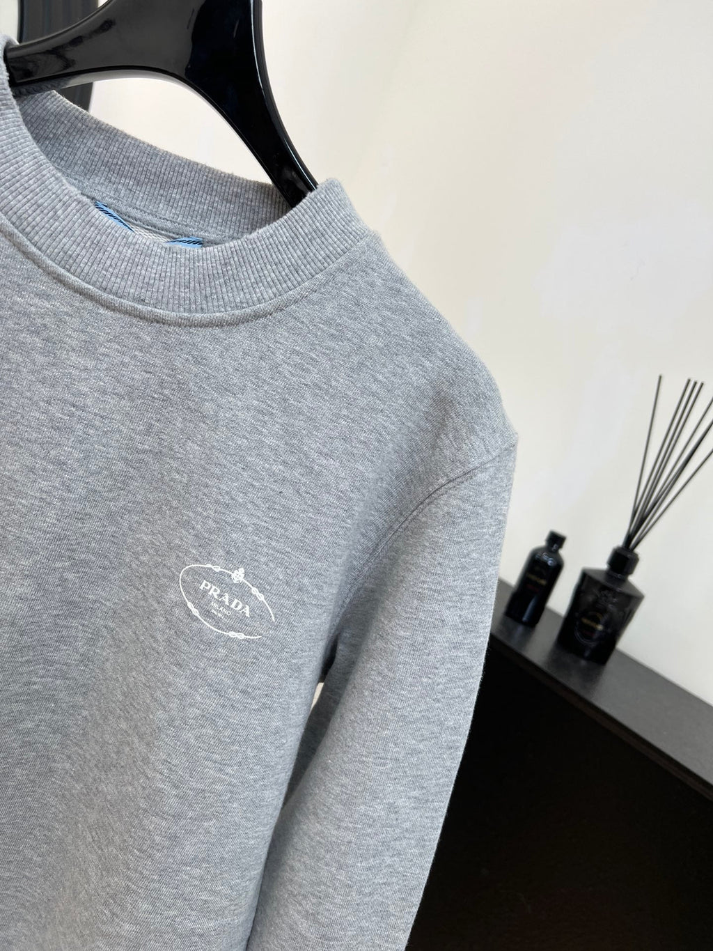 PRADA 25S CREW NECK SWEATSHIRT 620502
