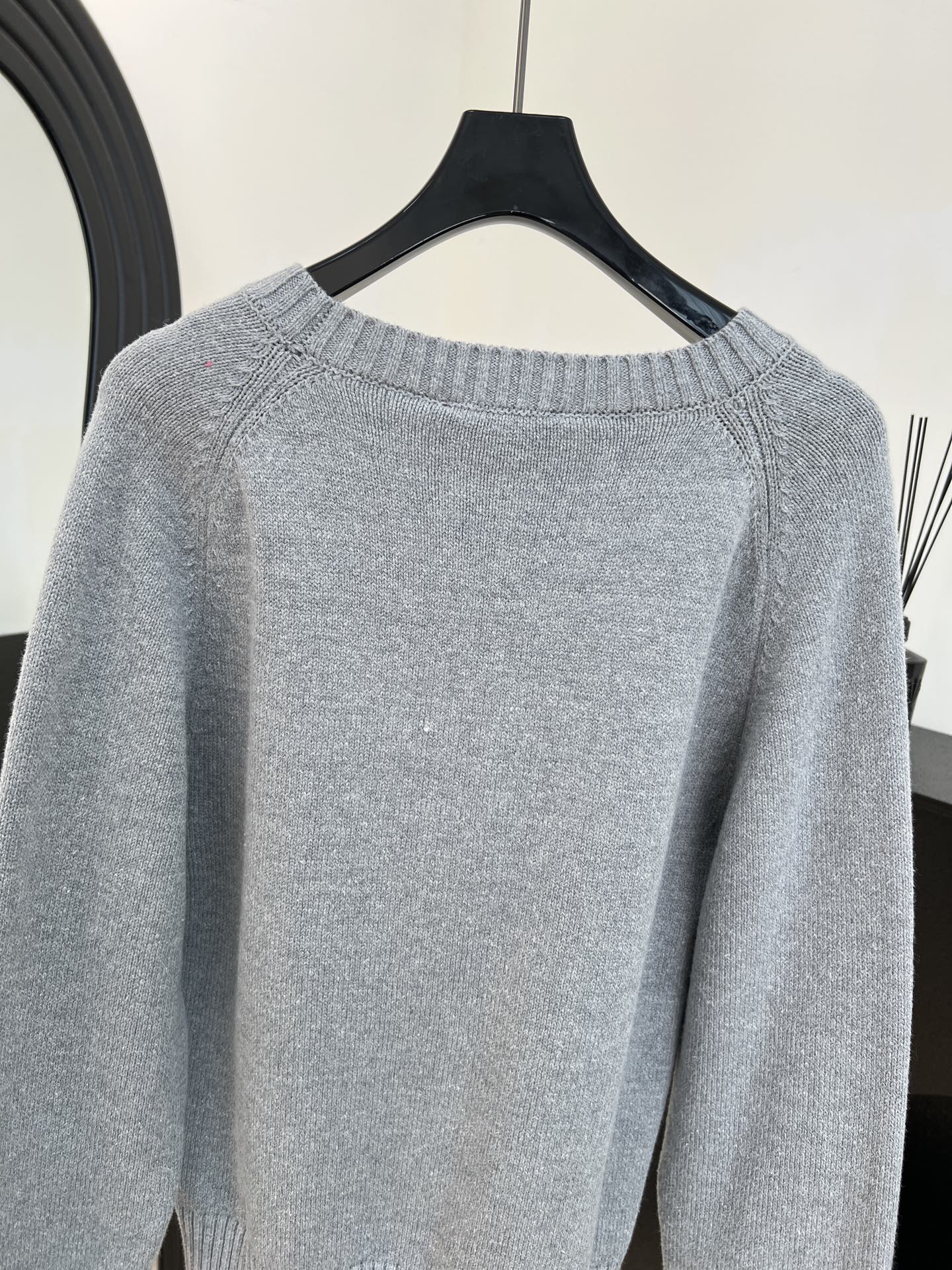 GUCCI SWEATER STYLE 64
