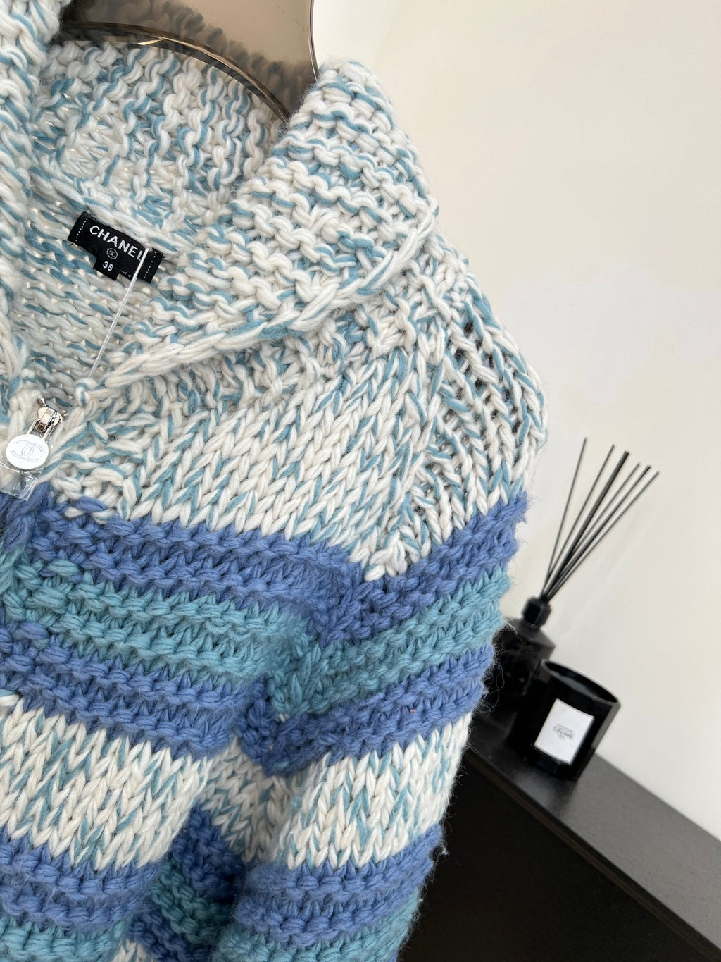 CHANEL 25S BLUE STRIPED CARDIGAN 620415