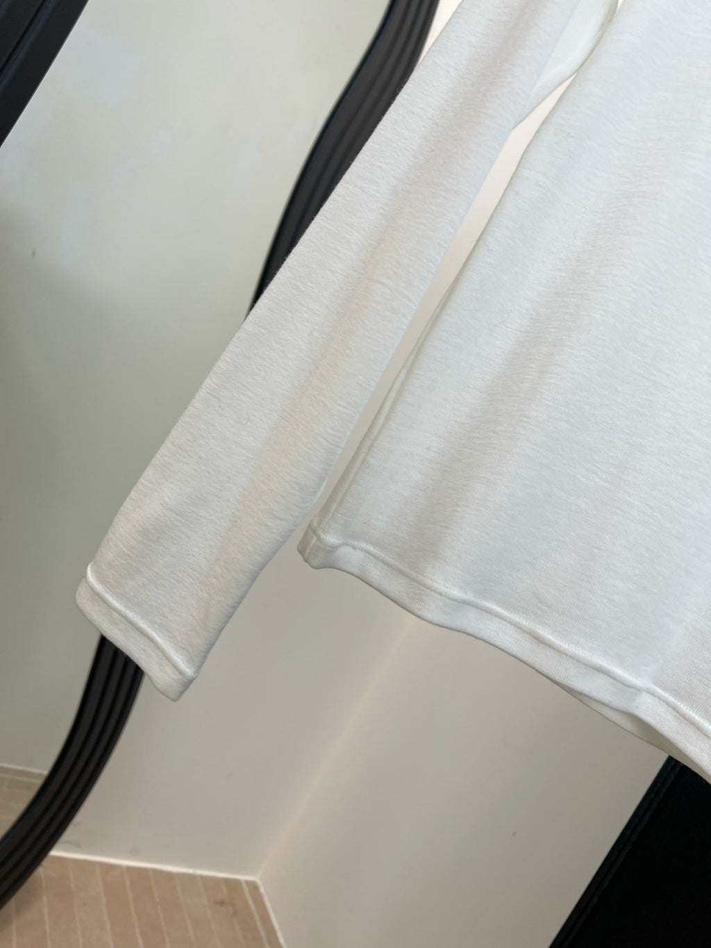 PRADA 26S LONG-SLEEVE T-SHIRT 621