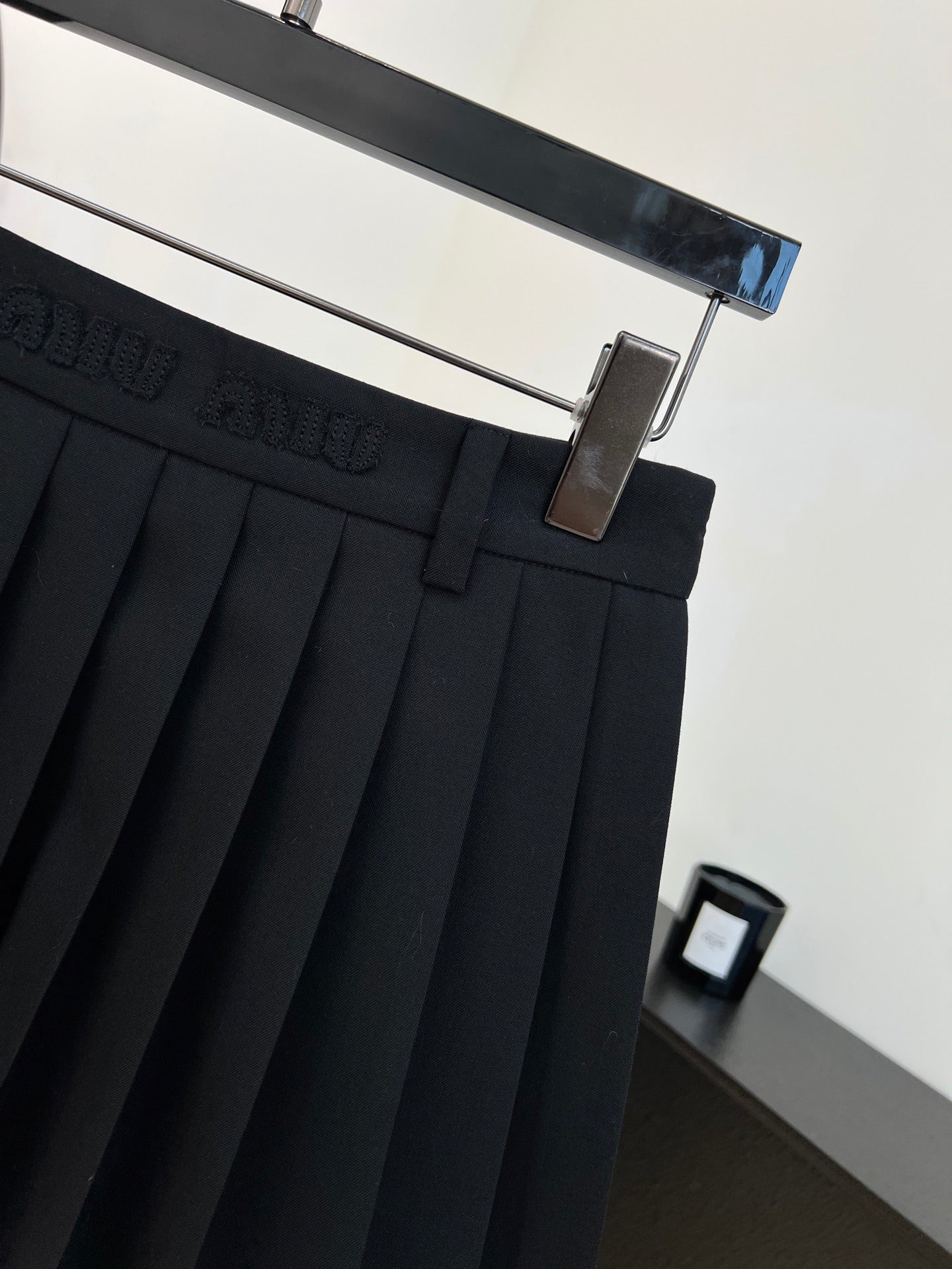MIUMIU 26S MINI PLEATED SKIRT 886