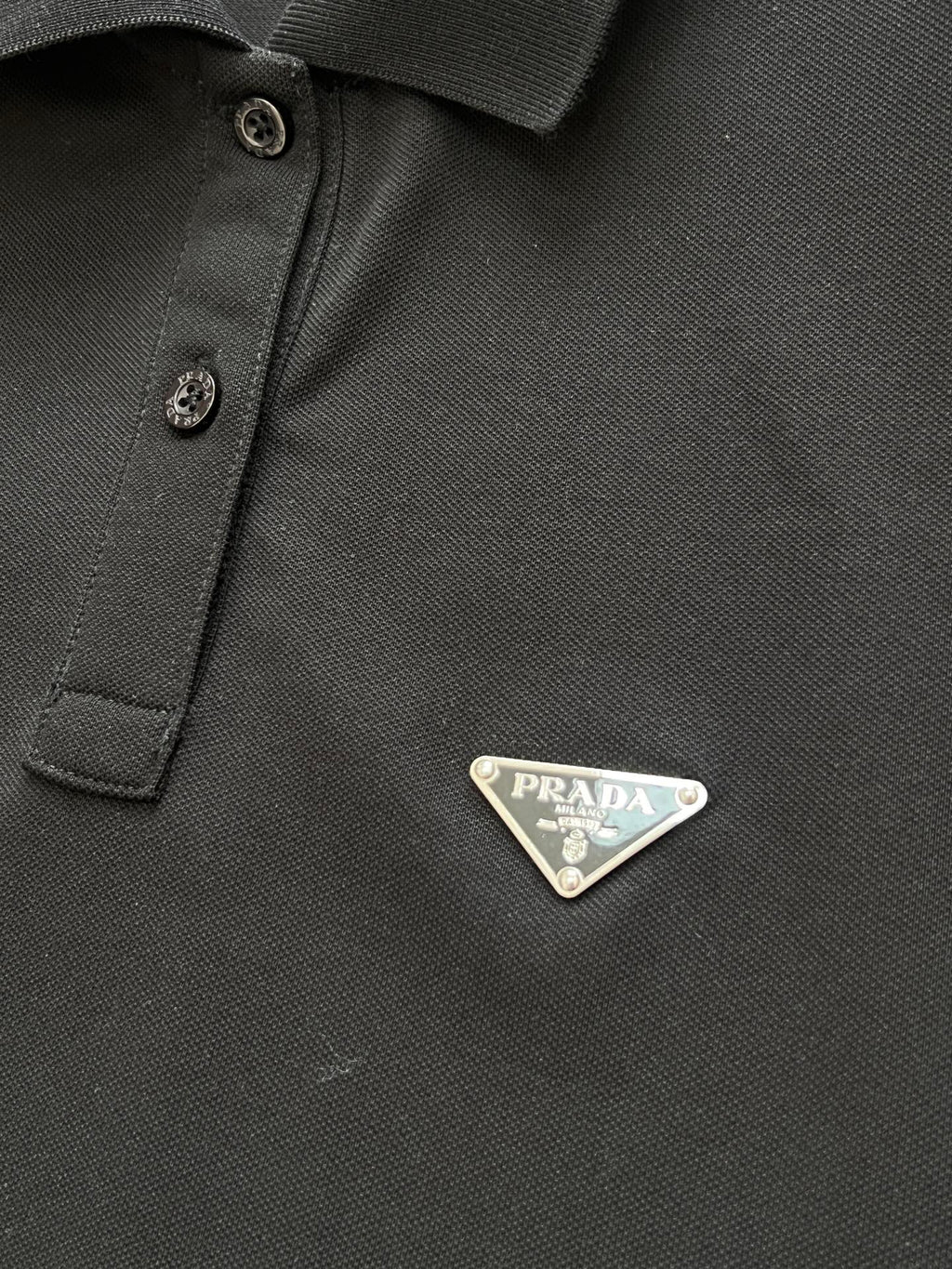 PRADA 26S SHORT SLEEVED SHIRT 704