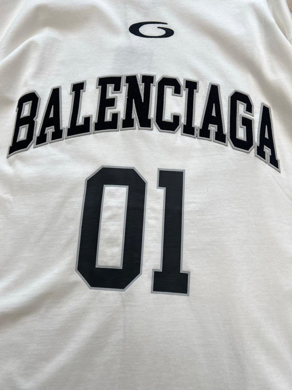 BALENCIAGA 26S LONG SLEEVE T-SHIRT 008