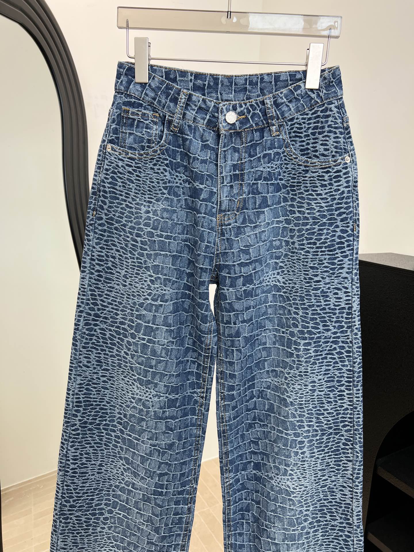 CHANEL 26S JEANS STYLE 1105