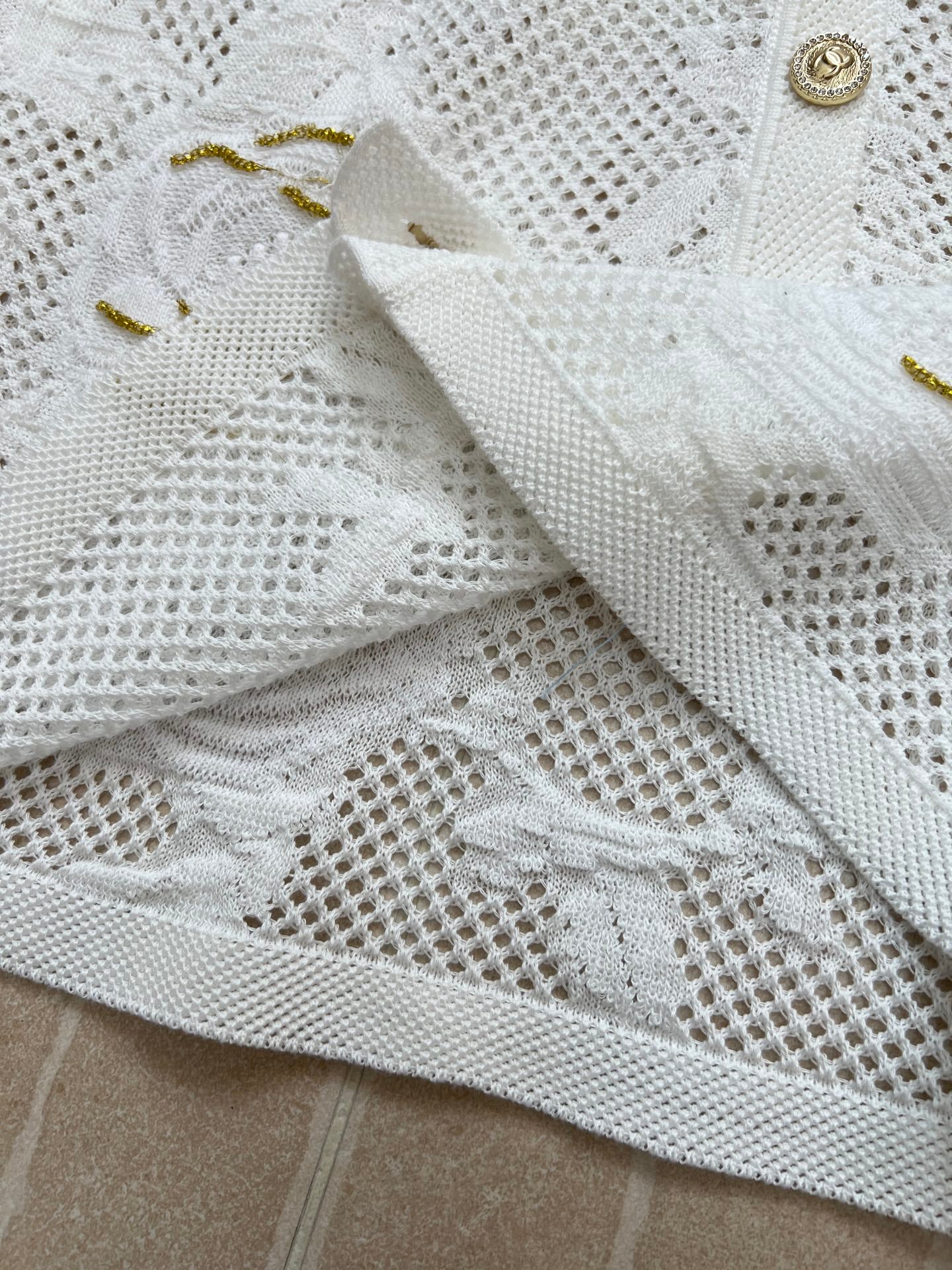 CHANEL 26S BUTTON-UP SHORT-SLEEVE KNIT TOP STYLE 1159