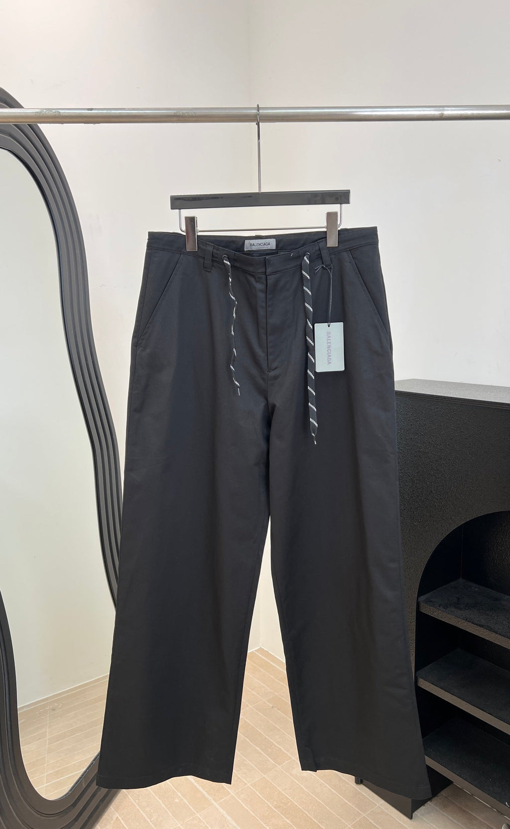 BALENCIAGA 26S WIDE LEG PANTS 003