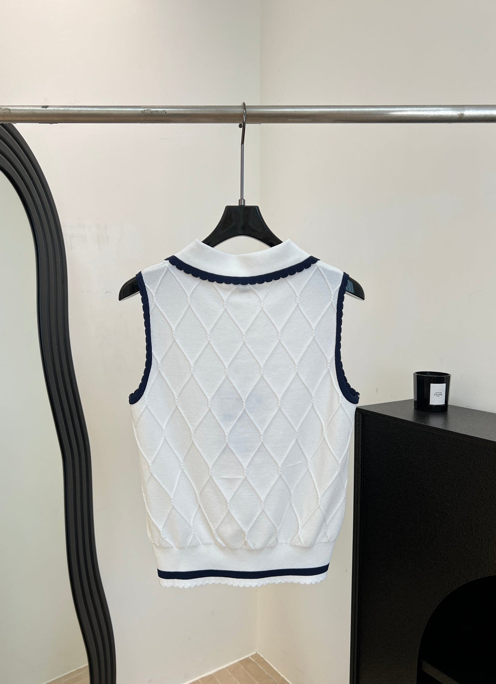 CHANEL 26S SLEEVELESS POLO KNIT TOP STYLE 1151