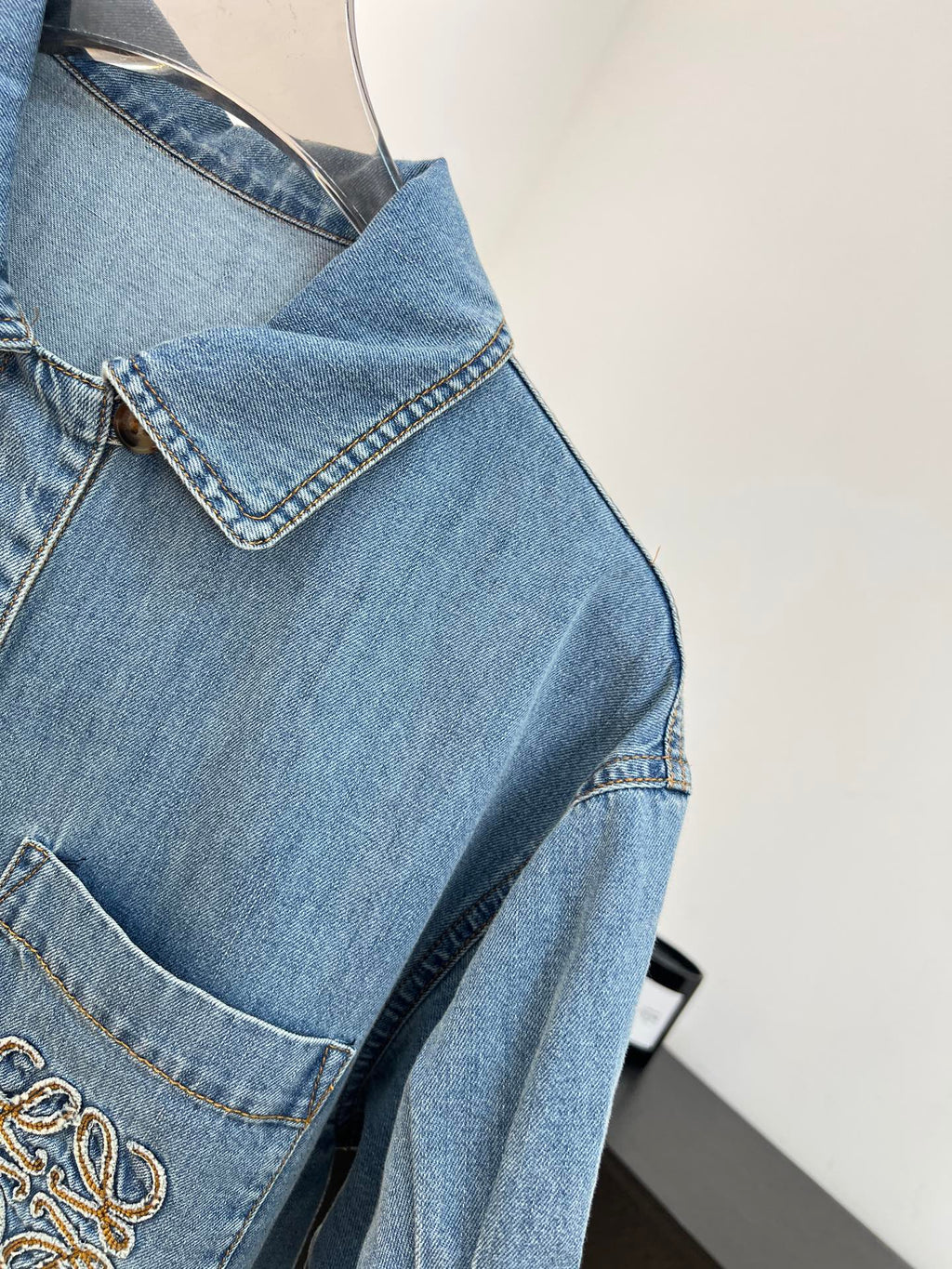 LOEWE 26S SHORT-SLEEVE DENIM SHIRT 562