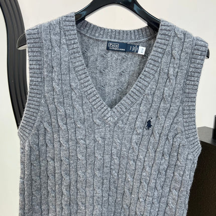 RALPH LAUREN 26S V-NECK CABLE-KNIT VEST 736