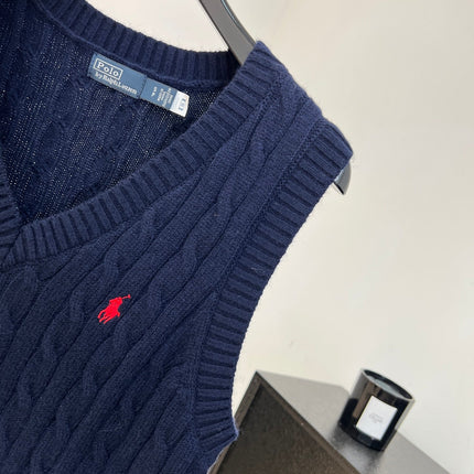 RALPH LAUREN 26S V-NECK CABLE-KNIT VEST 734