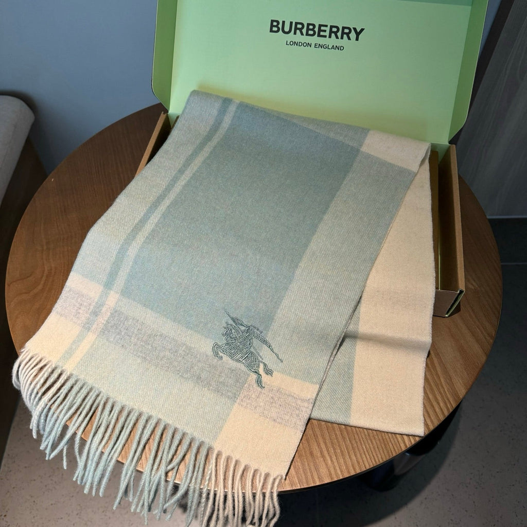 BURBERRY 26S SCARF 168CM IN CASHMERE 143470