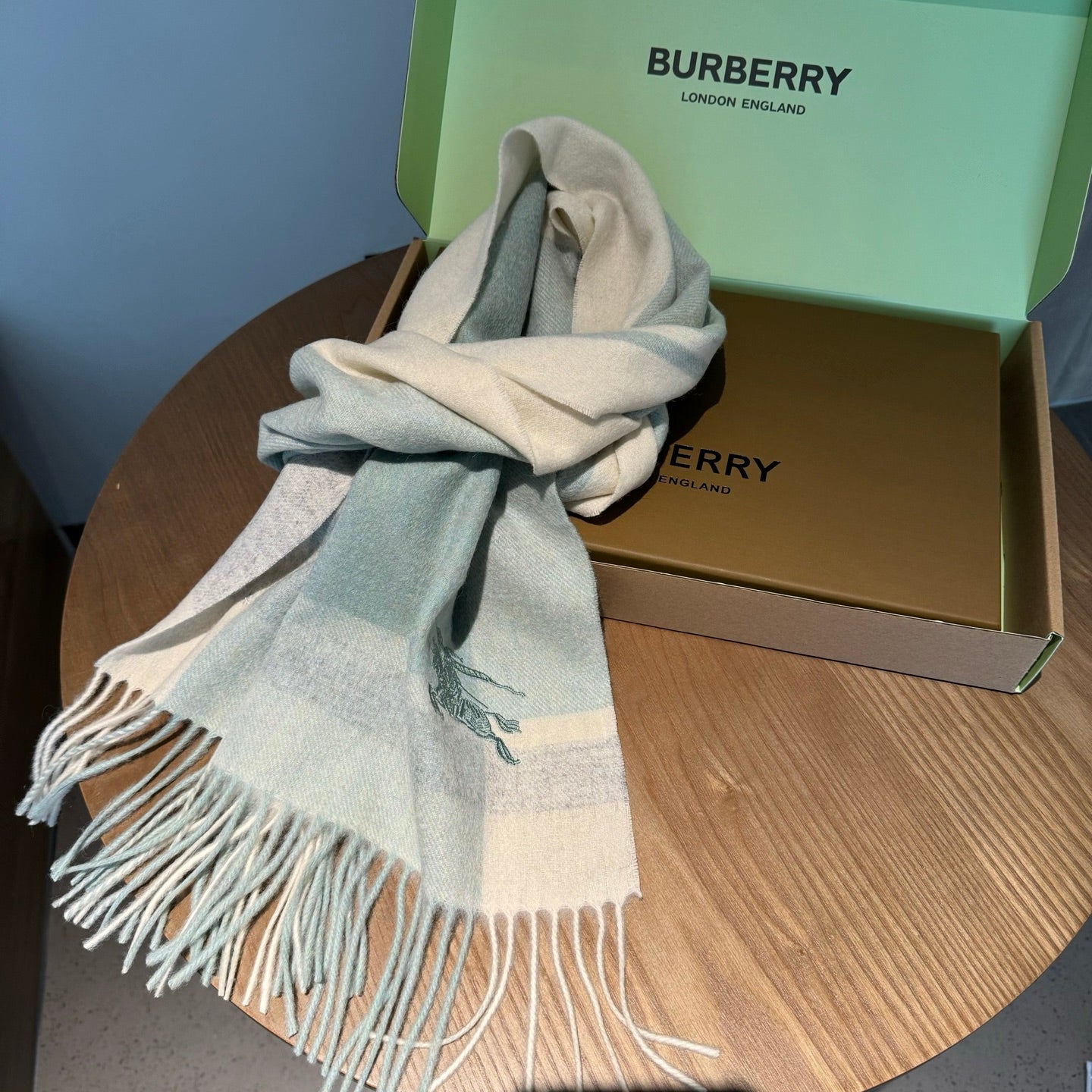 BURBERRY 26S SCARF 168CM IN CASHMERE 143470