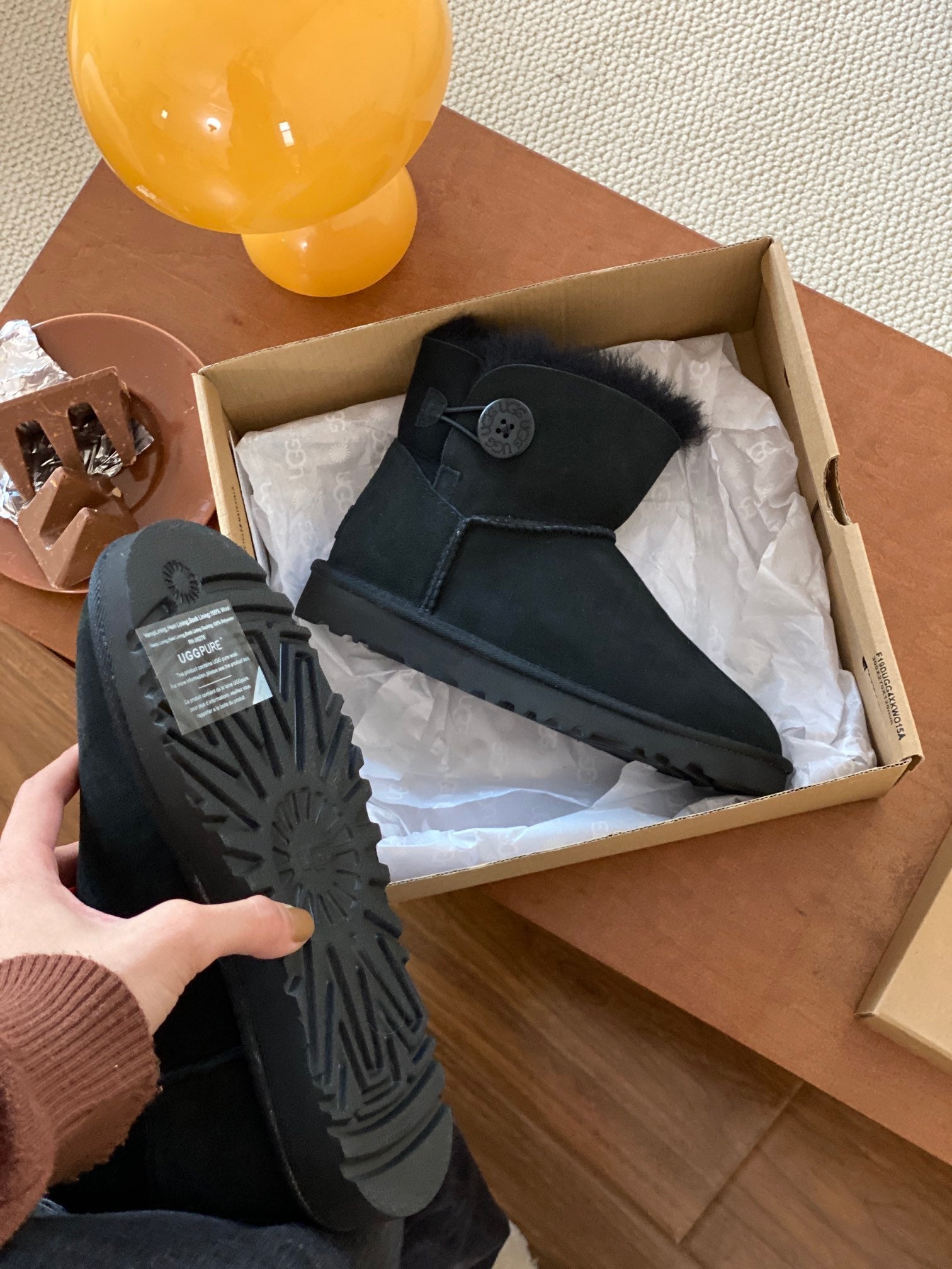MINI BAILEY BUTTON II BOOT IN BLACK SUEDE AND SILK COTTON PADDING