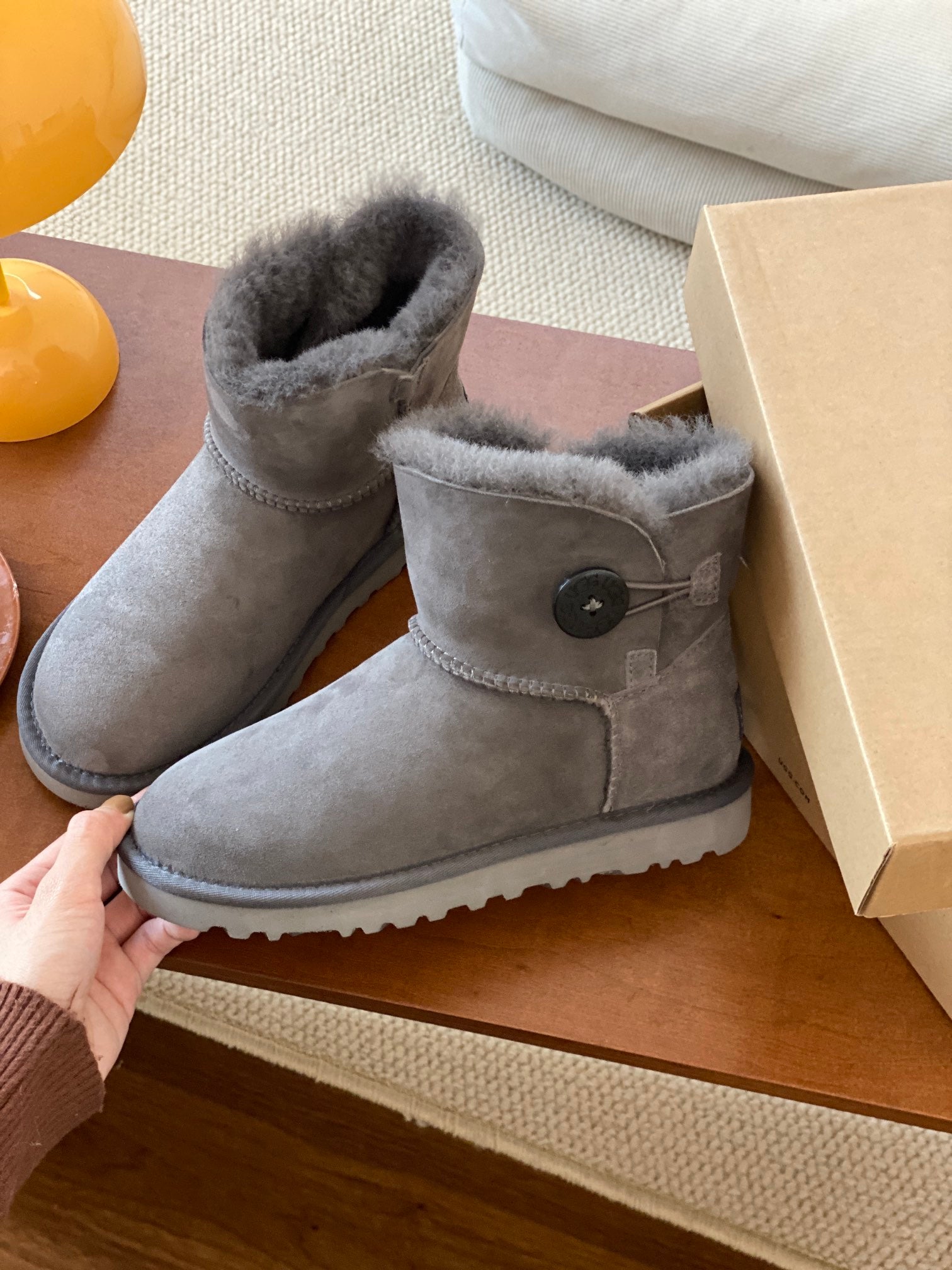 MINI BAILEY BUTTON II BOOT IN SILK GRAY SUEDE AND SILK COTTON PADDING