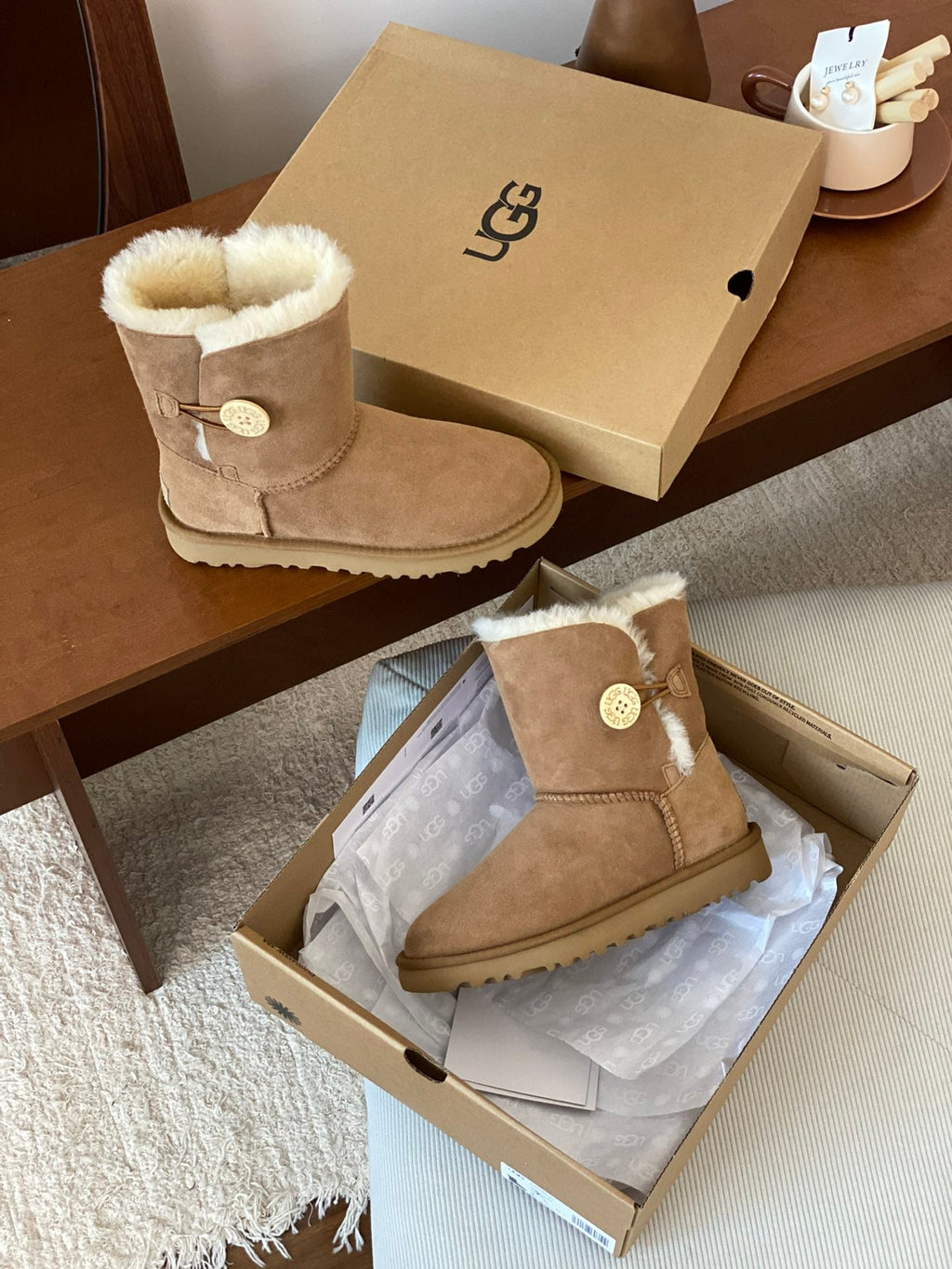 CLASSIC BAILEY BOOTS WITH BUTTONS IN CIDER BROWN SUEDE AND WOOL LINED