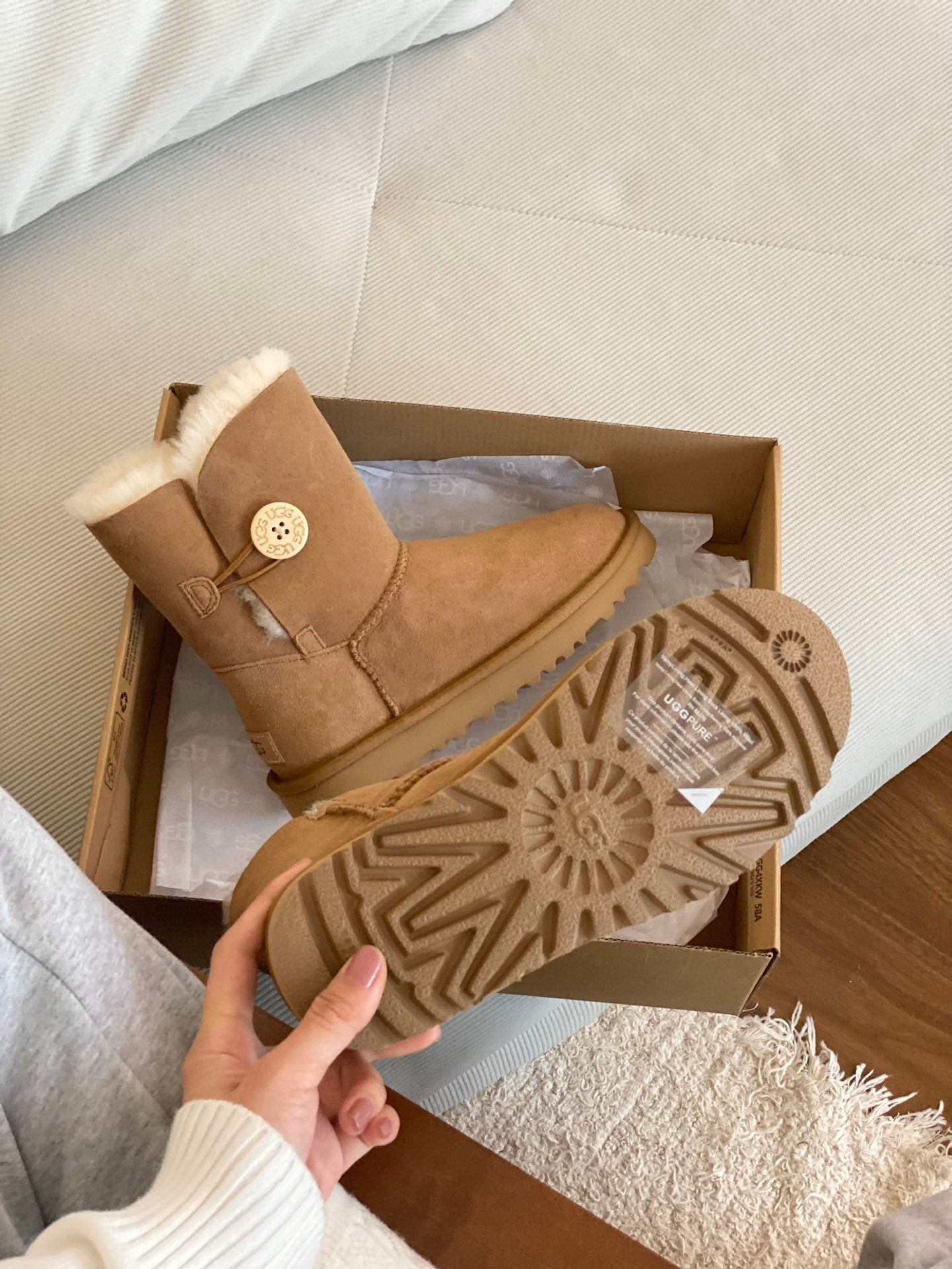 CLASSIC BAILEY BOOTS WITH BUTTONS IN CIDER BROWN SUEDE AND WOOL LINED