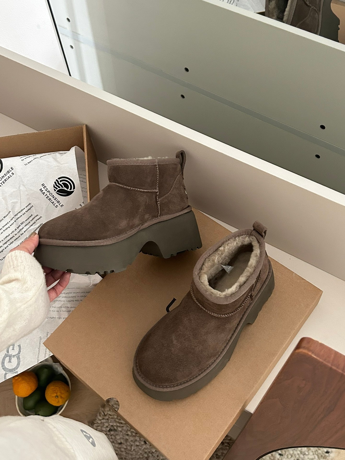 CLASSIC ULTRA MINI PLATFORM IN HICKORY BROWN SUEDE