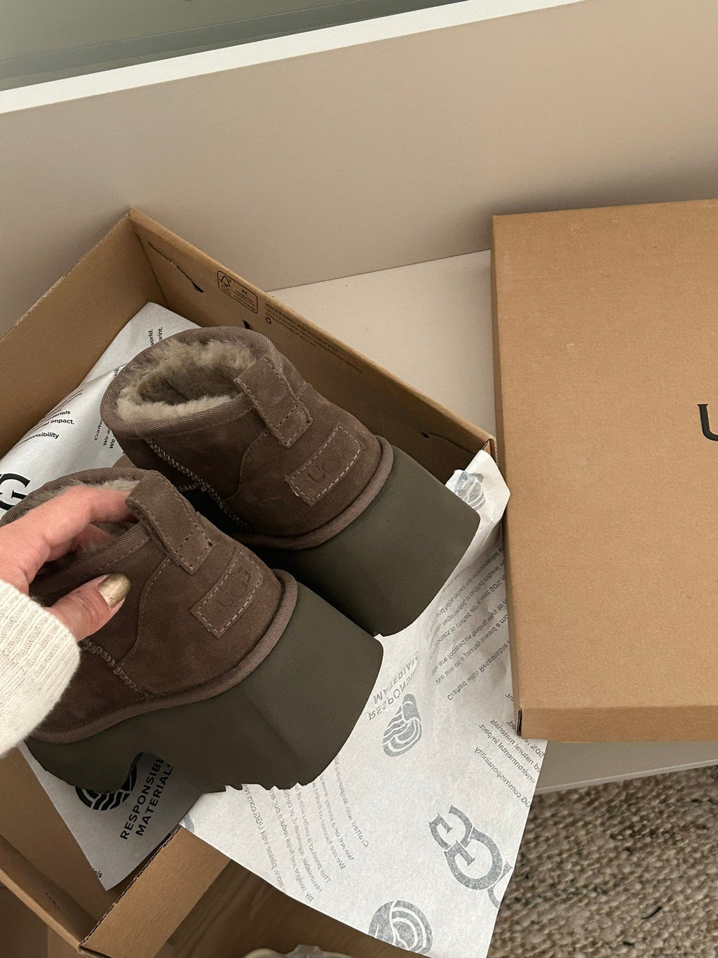 CLASSIC ULTRA MINI PLATFORM IN HICKORY BROWN SUEDE