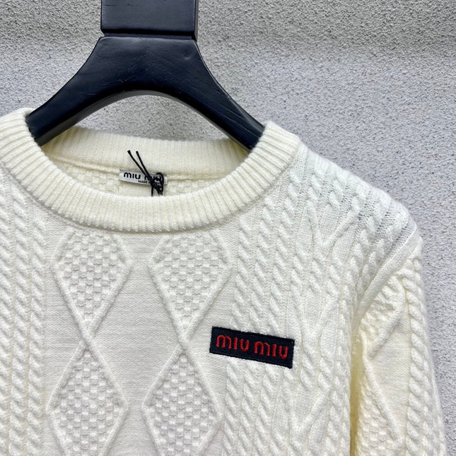 MIUMIU SWEATER STYLE 645