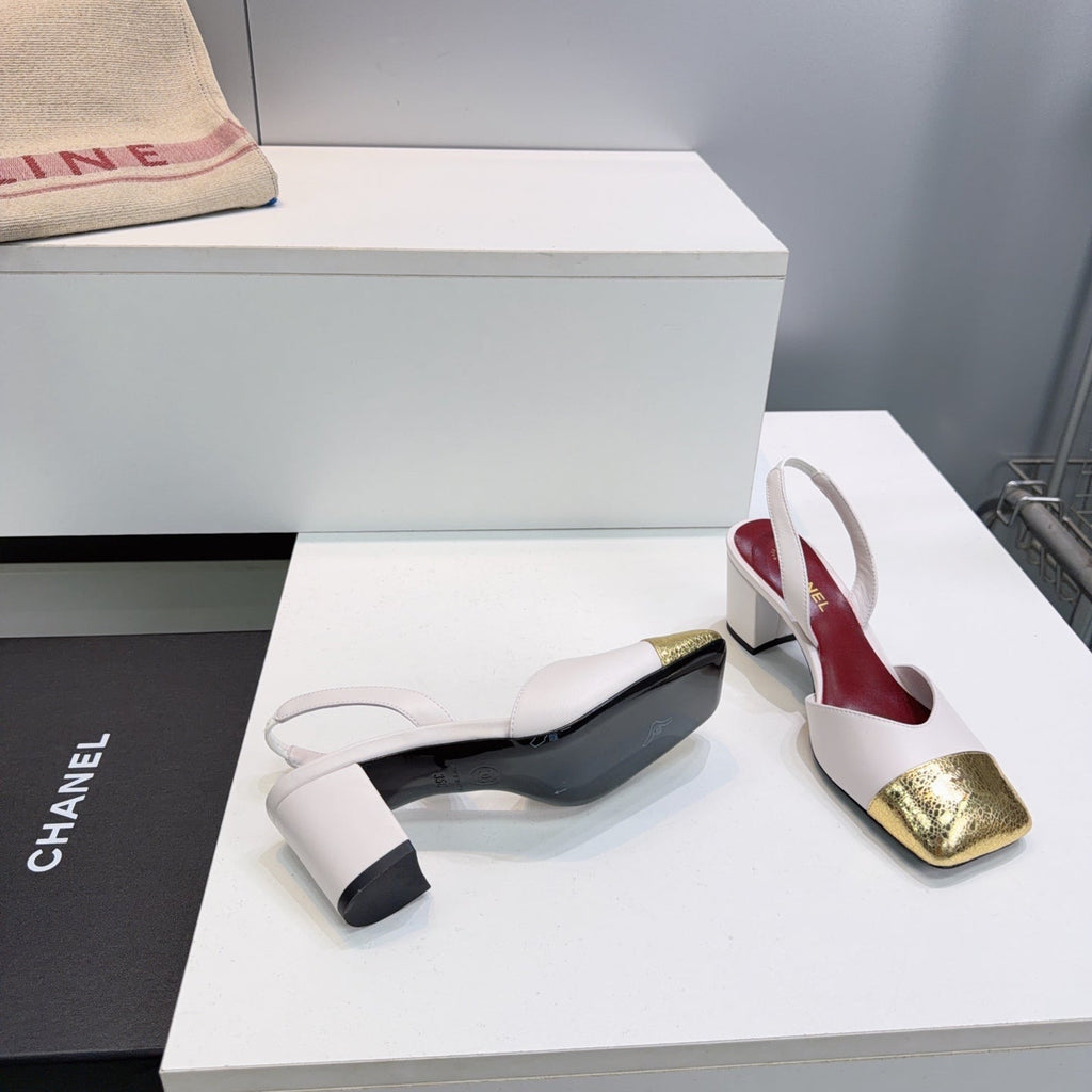 CHANEL 26S SLINGBACK 55 MM IN WHITE LAMBSKIN WITH GOLD CAP TOE