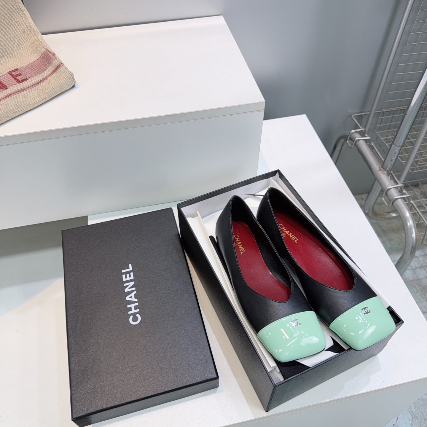 CHANEL 26S FLATS IN BLACK LAMBSKIN WITH MINT GREEN CAP TOE