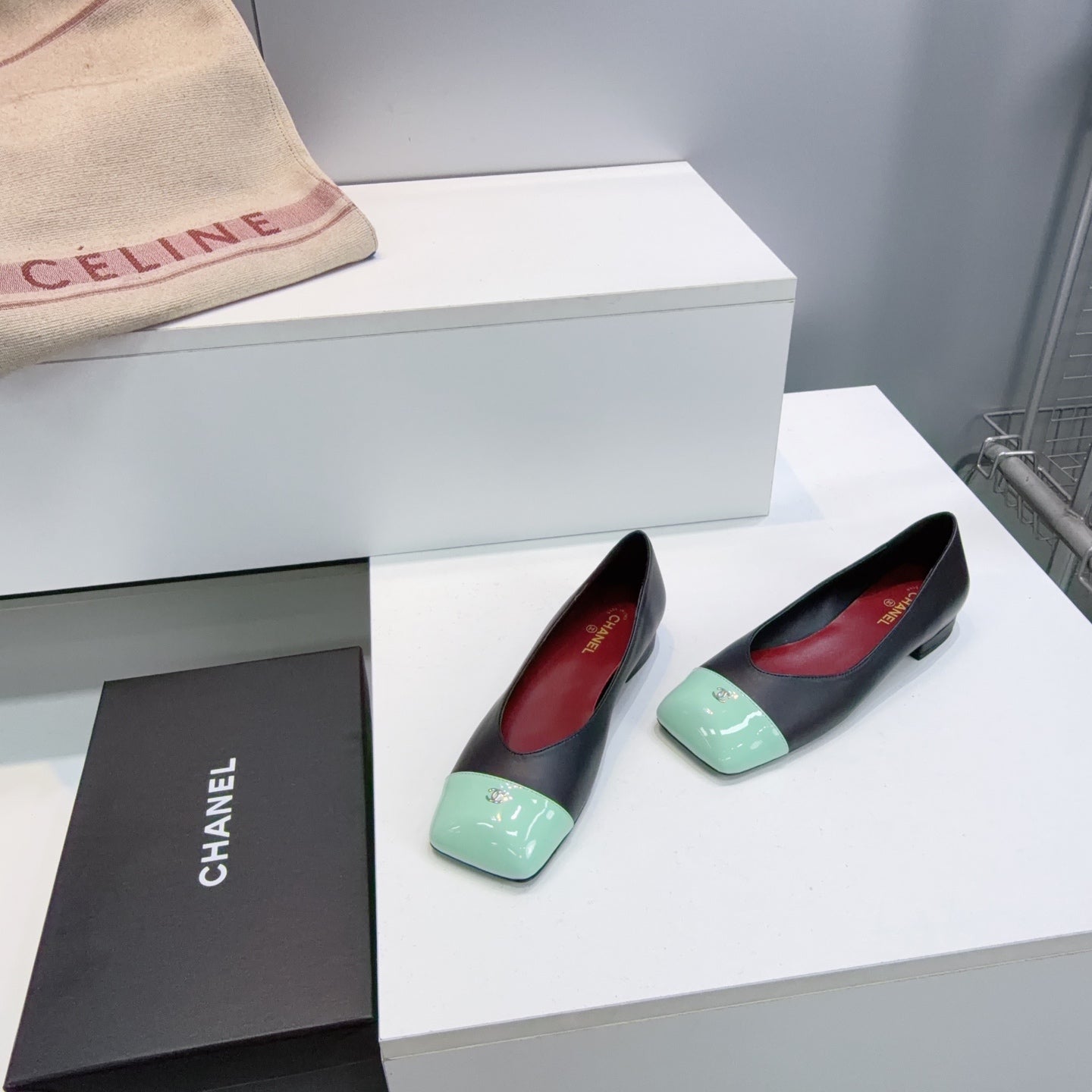 CHANEL 26S FLATS IN BLACK LAMBSKIN WITH MINT GREEN CAP TOE