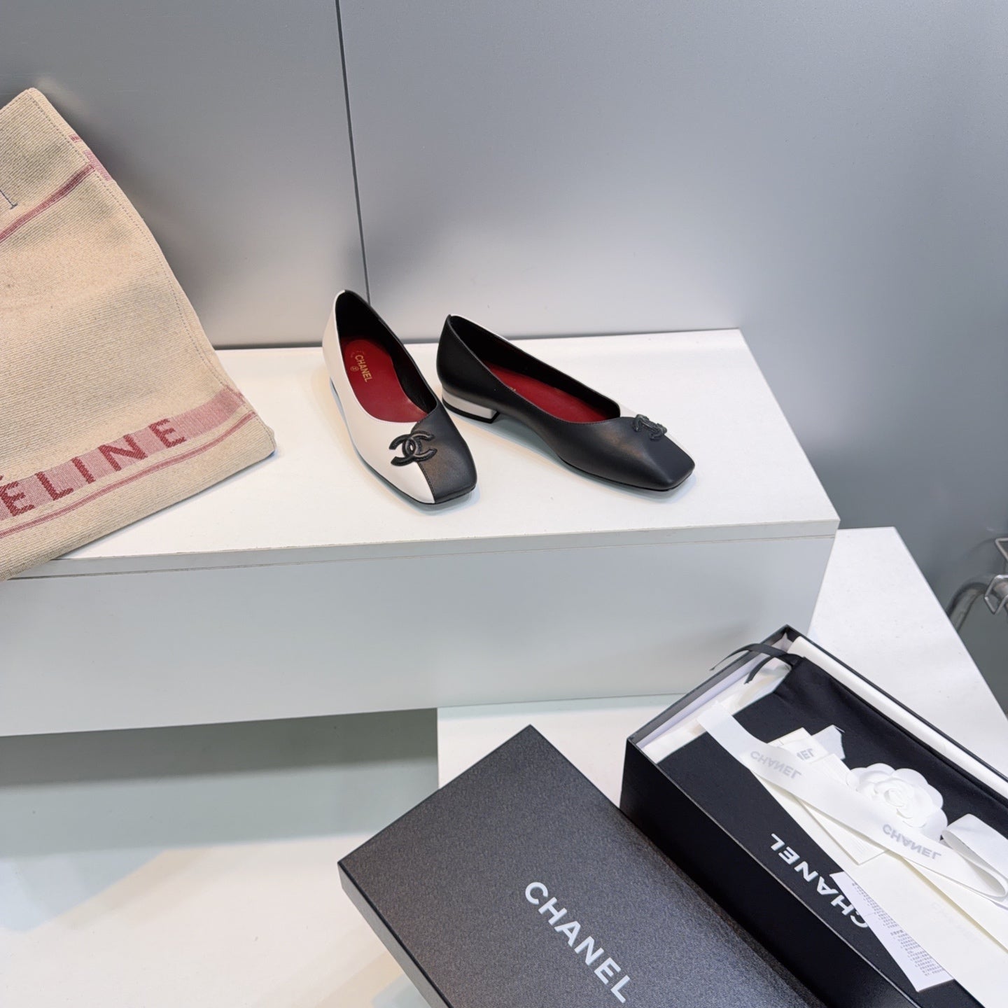CHANEL 26S SQUARE-TOE FLATS IN BLACK AND WHITE LAMBSKIN