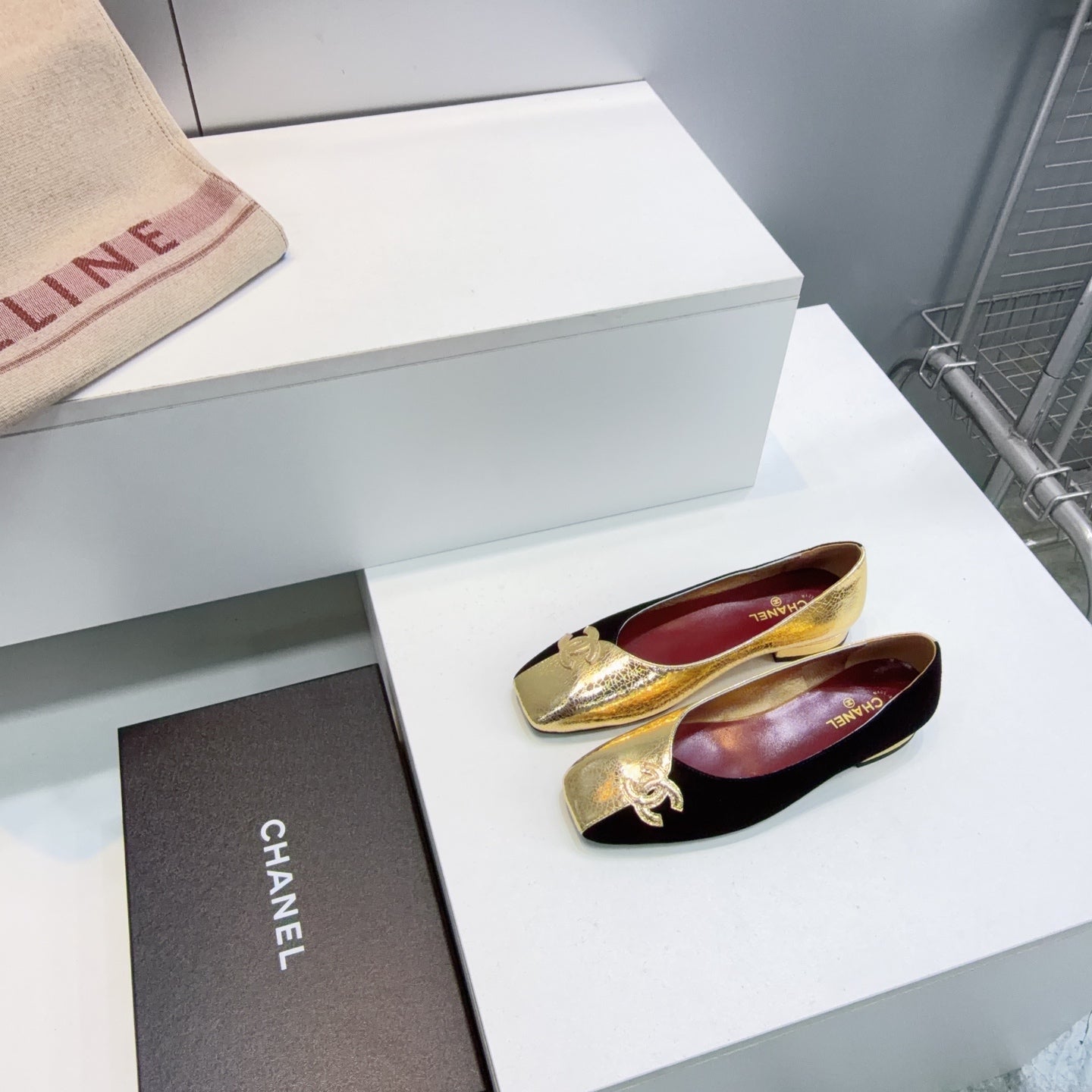 CHANEL 26S SQUARE-TOE FLATS IN GOLD LAMBSKIN AND BLACK SUEDE
