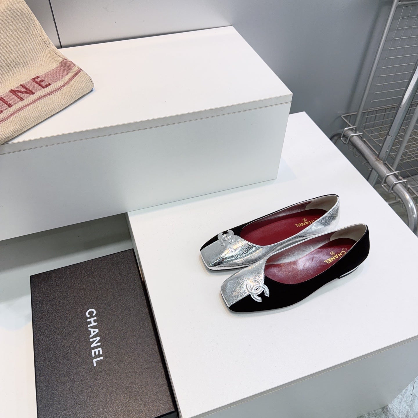 CHANEL 26S SQUARE-TOE FLATS IN SILVER LAMBSKIN AND BLACK SUEDE
