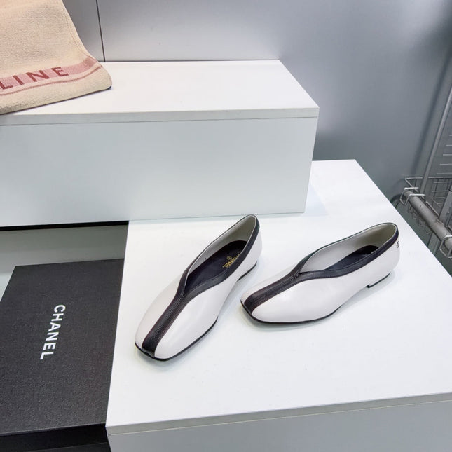 CHANEL 26S SQUARE-TOE FLATS IN WHITE LAMBSKIN WITH BLACK TRIM